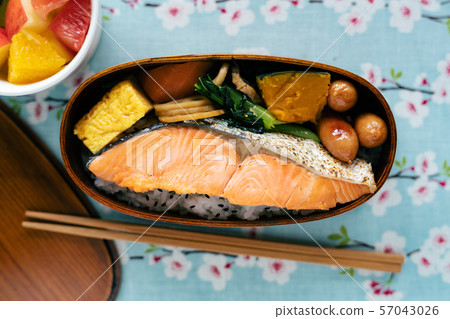 Bento salmon salmon wappa 57043026