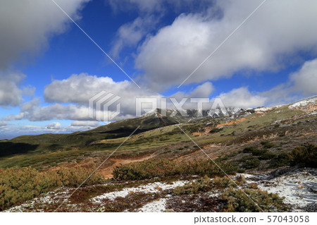 Scenery from Hokkaido Daisetsuzan Asahidake ropeway walk course 57043058