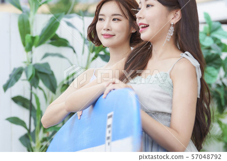 Women's trip surfing Women's trip surfing 57048792