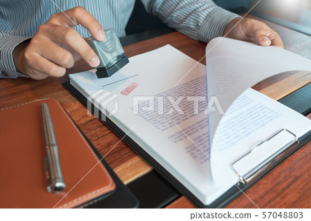 businessman Hand notary public hand ink appoval 57048803