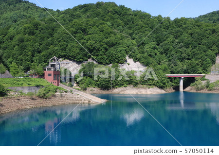 Carillon bell observatory seen from the top of Tamagawa Dam (Semboku City, Akita Prefecture) 57050114