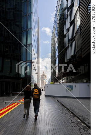 strait walkway 57053920