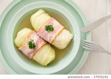卷白菜 57056282