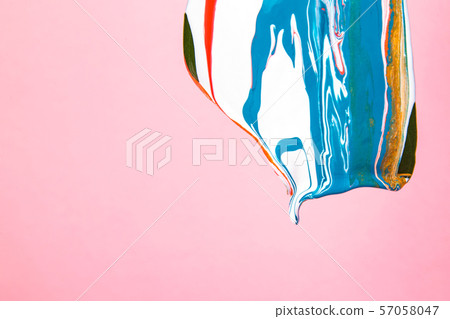 Image of 57058047