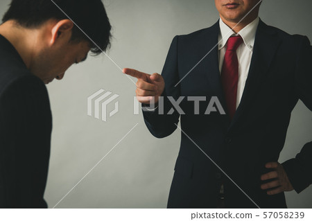 商人老闆下屬權力騷擾佈道 商人老闆下屬權力騷擾佈道 57058239