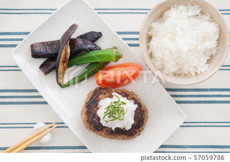 日式漢堡牛排 日式漢堡牛排 57059786