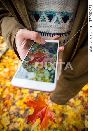 autumn mood and girl 57062081