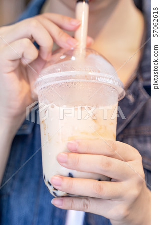 Chinpa夜市Chinjucha茶女人夜市木薯粉木薯奶茶 57062618