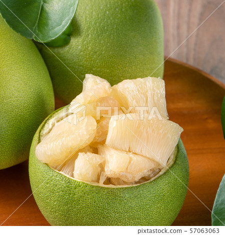 柚子柚子皮去皮柚中秋節柚子柚子柚子 57063063