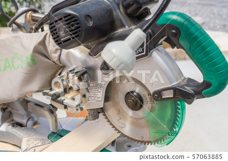 Various DIY tools (slide round saw) Various DIY tools (slide round saw) 57063885