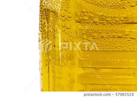 瓶裝的水滴茶 瓶裝的水滴茶 57065528