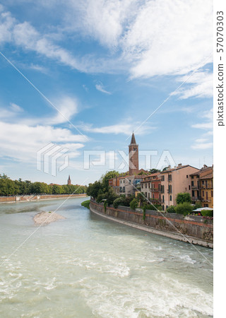 世界文化遺產維羅納都市風景意大利 57070303