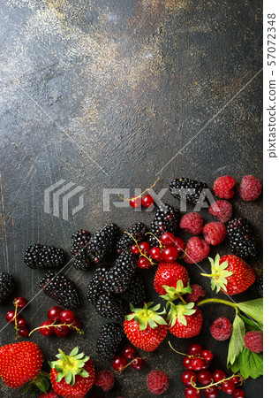 berries berries 57072348