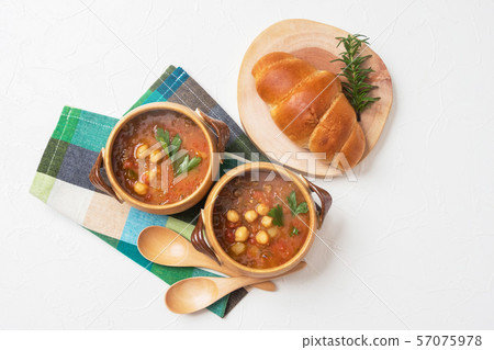 Moroccan chickpea beans soup 57075978