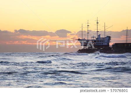 Morning in Jeongdongjin 57076801