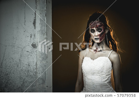 Bride Zombie. 57079358