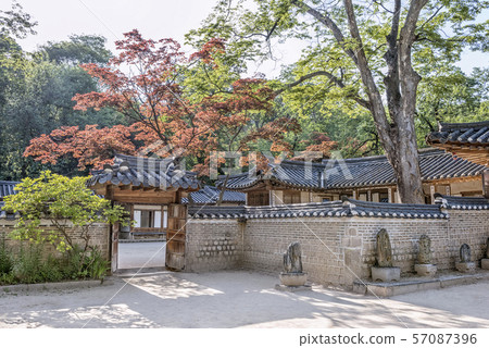 Changdeokgung Palace Hall, Sponsorship, Biwon, Changdeokgung Palace, Jongno-gu, Seoul, South Korea 57087396