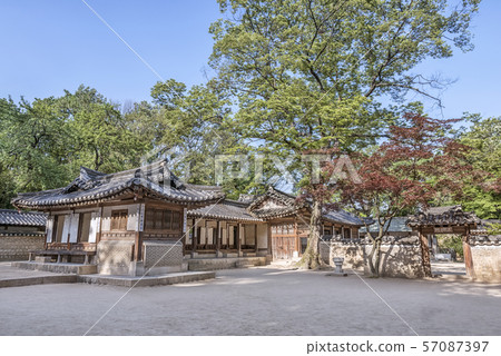 Changdeokgung Palace Hall, Sponsorship, Biwon, Changdeokgung Palace, Jongno-gu, Seoul, South Korea 57087397