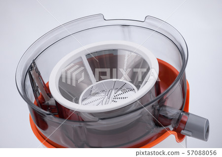 modern juicer close-up 57088056