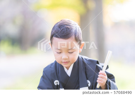 七五三 男生 男 57088490