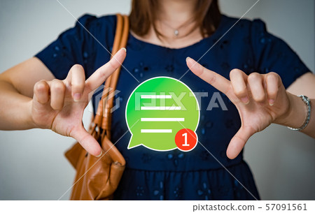 女子 57091561