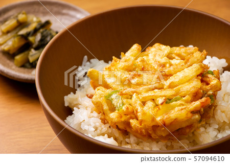 Kakiage Tendon. (Picked in Nozawa at the back of the photo.) 57094610