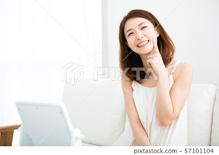 Skincare image of young woman Skincare image of young woman 57101104