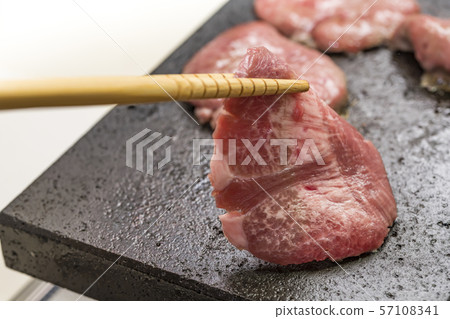 【烤肉】 57108341