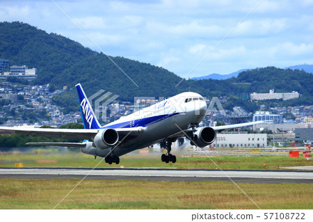 大阪國際機場起飛 大阪國際機場起飛 57108722