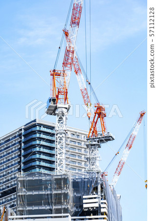 公寓/建築施工現場 57112128