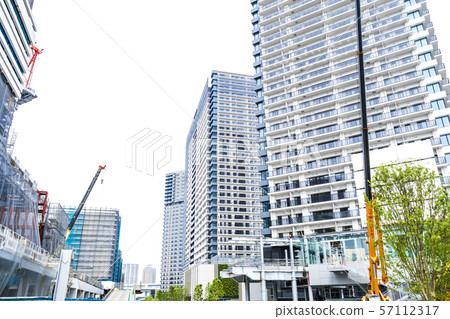 Construction site of condominium / building 57112317
