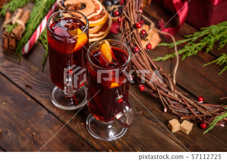 Christmas hot mulled wine  57112725