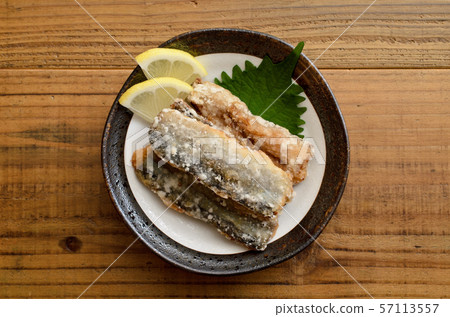 Tatsuta fried pike 57113557