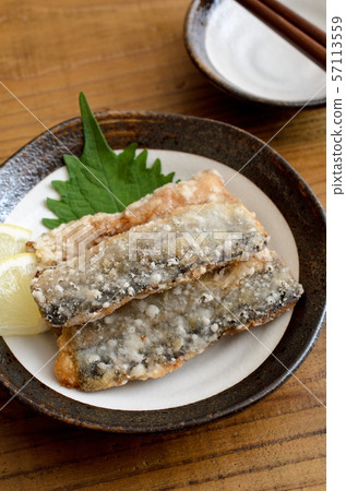 Tatsuta fried pike 57113559