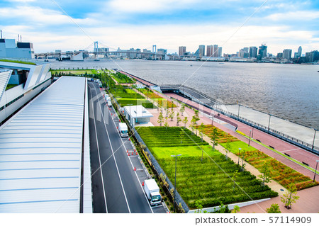 Tokyo Toyosu Market View of Odaiba from the rooftop green space 57114909