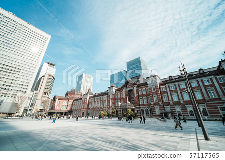  Tokyo Station 57117565