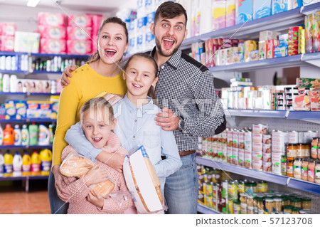 spouses with daughters during family shopping spouses with daughters during family shopping 57123708
