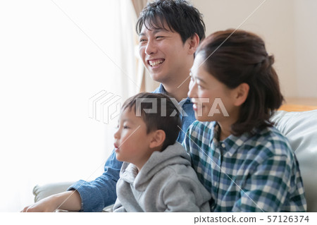 family, grinning, smiling 57126374