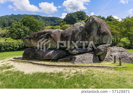 Ishimakitai墳塚 57128871