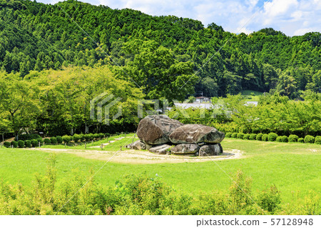 Ishimakitai burial mound Ishimakitai burial mound 57128948