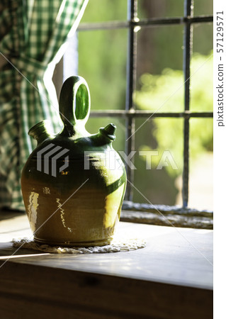 painted green bowl V painted green bowl V 57129571