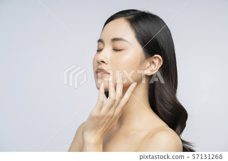 Women beauty 57131268