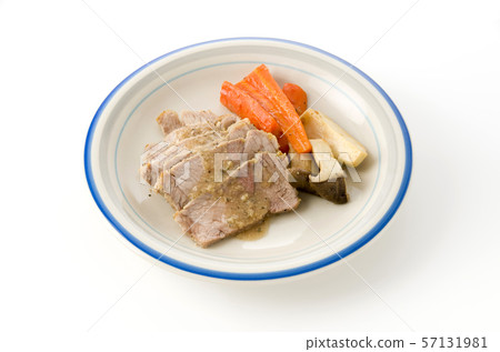 Roast pork with vegetables 57131981