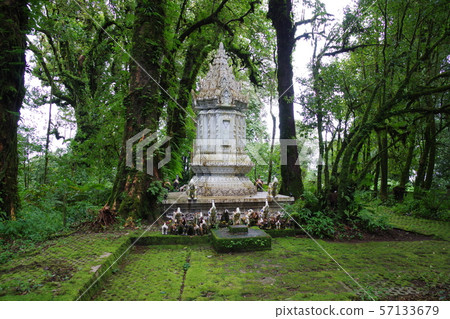 泰國清邁土井Inthanon國家公園 57133679