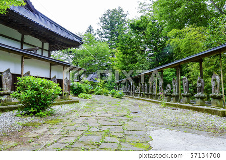 [山梨縣]初夏的開甘寺 57134700