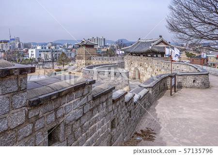 西北大道，Hwaseum，水原華城，水原，京畿道 57135796