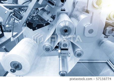 The operation of automatic plastic bag production 57138774