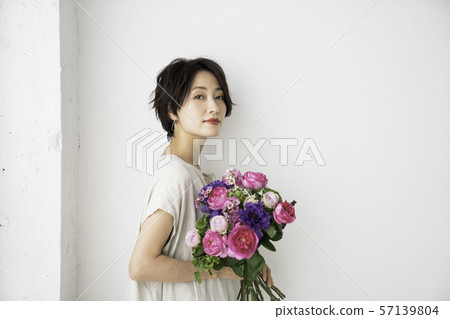 Women beauty Women beauty 57139804