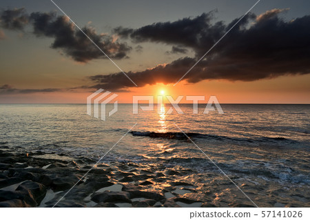 宮古島/長馬的晚上景色 宮古島/長馬的晚上景色 57141026