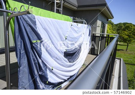 Dry the tent Dry the tent 57146902